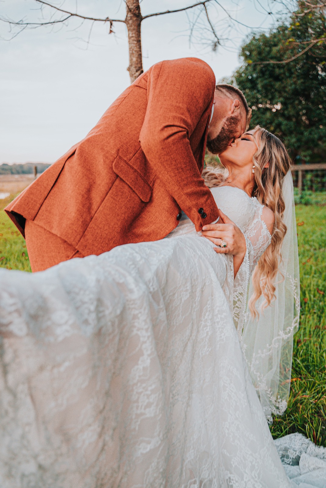 Golden Glow wedding